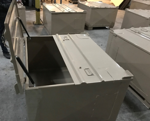 NUCLEAR WASTE BOX W.LID