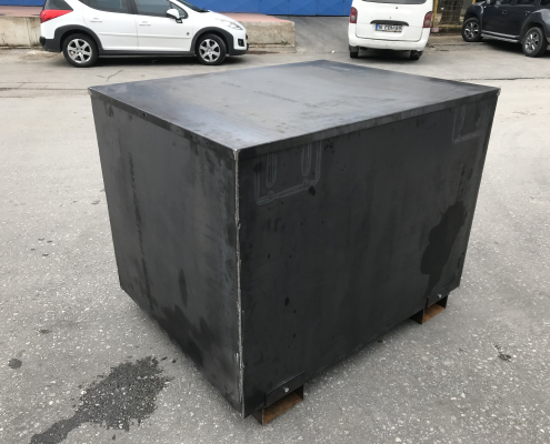 NUCLEAR WASTE BOX (1 m3)