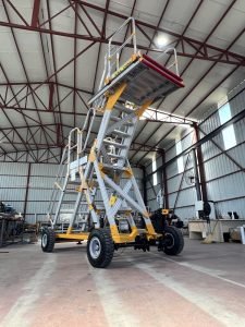 ÉCHELLE DE MAINTENANCE